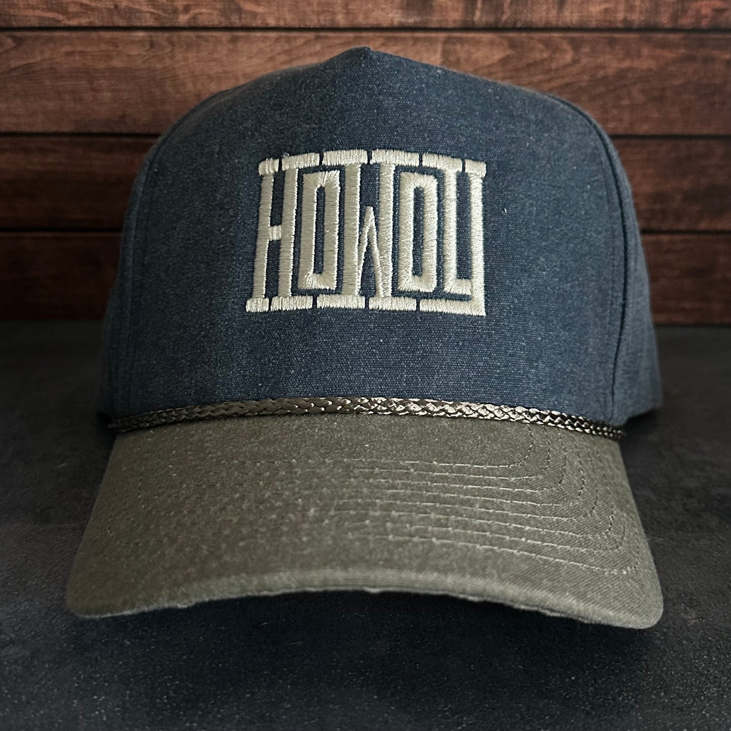 Vintage Style Howdy Faded Canvas Snapback Trucker Hat